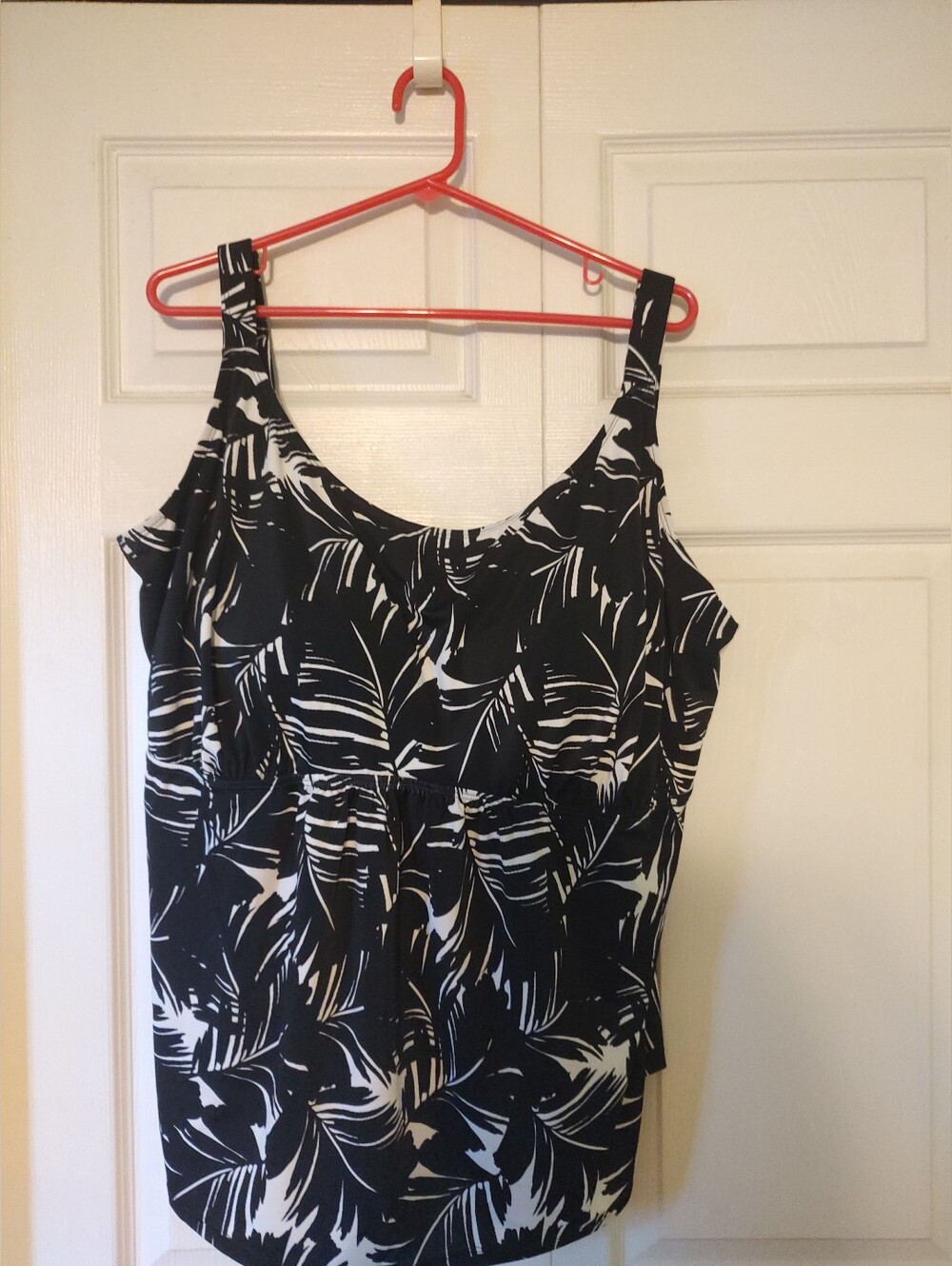Swimsuits 2pc Tankini Set 30W Black White Floral Lined Padded Wide Kim Gravel